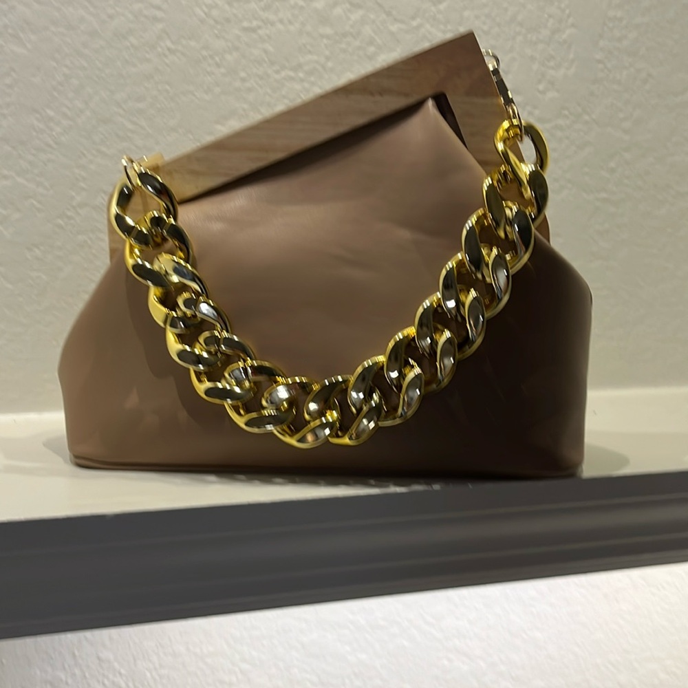 Very very stylish mocha color purse